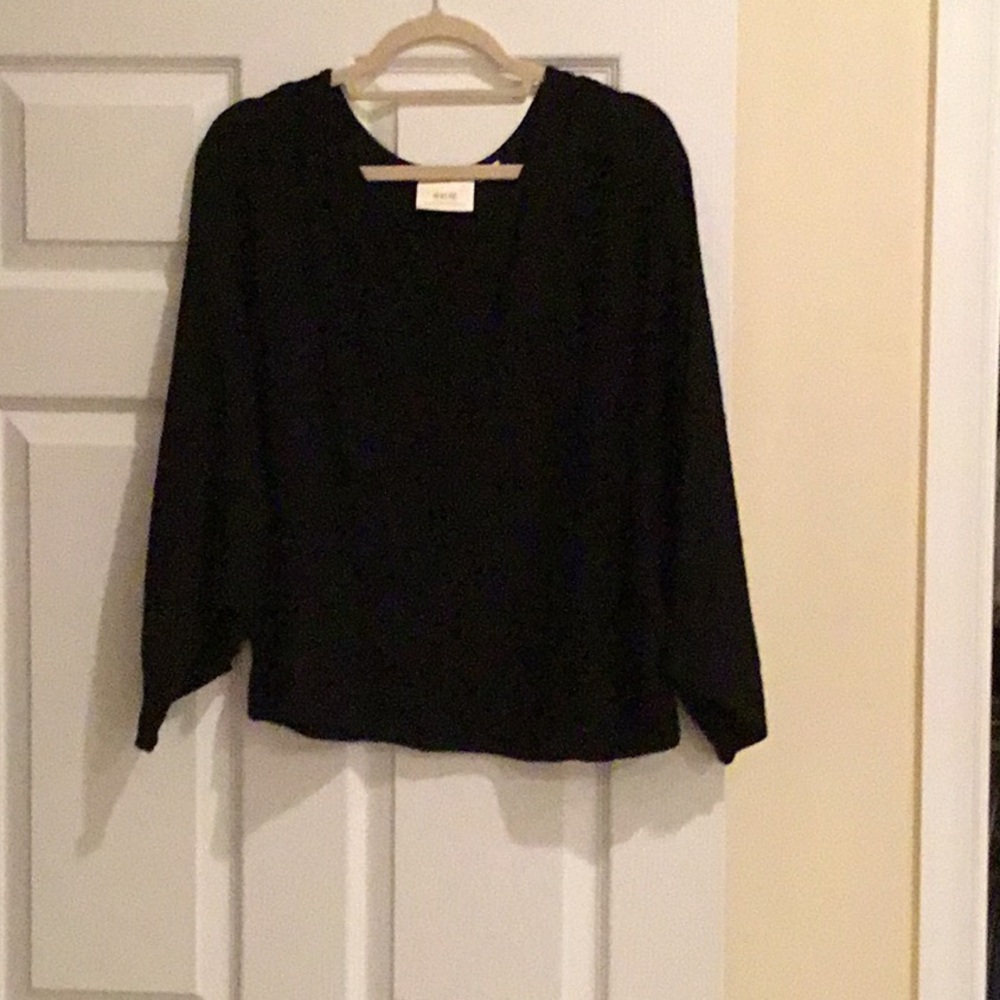 Maeve (Anthropologie) bat wing top - good condition